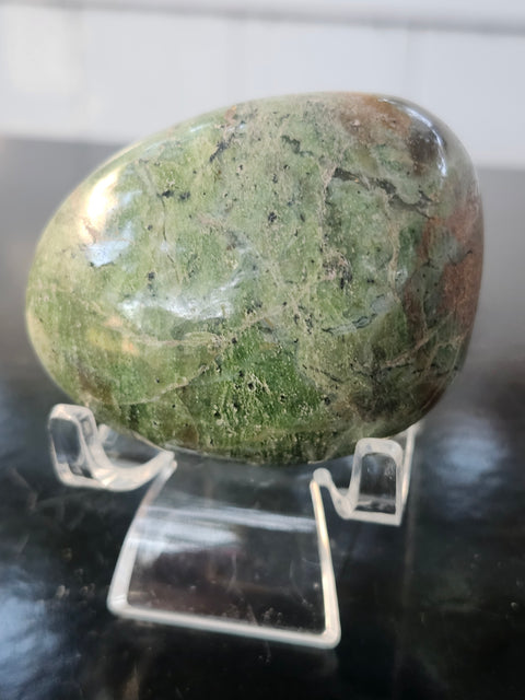 Olive opal palm stone! 59.3mm, 2.33 inch, 4.5 ounces