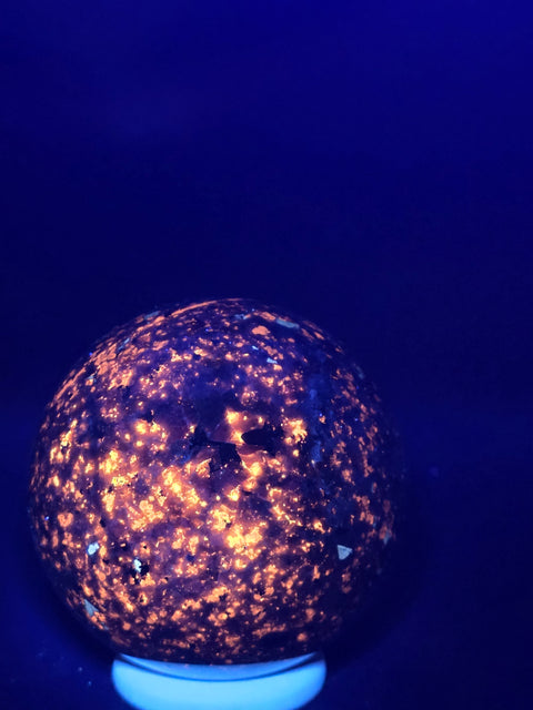 Large flame stone yooperlite sphere! 77.4mm, 3 inches, 1.6 pounds