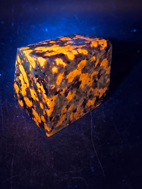 Flame stone free form! 7.4 ounces, 1.9 inches by 1.9"