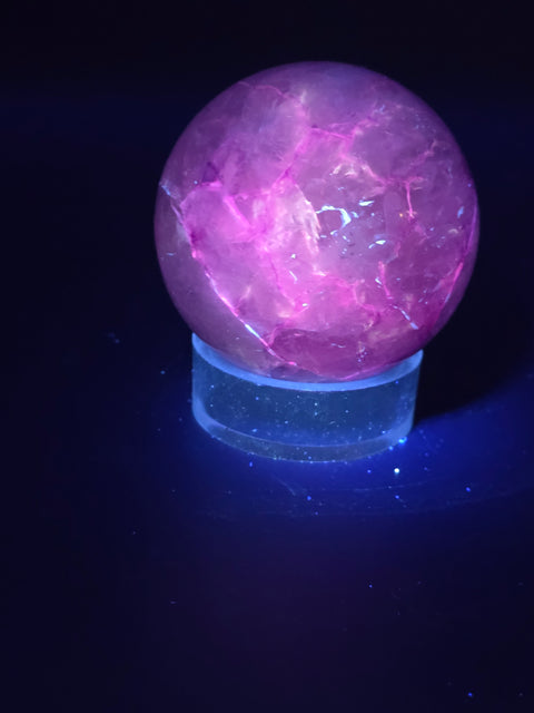 Purple crackle quartz sphere! 60.8mm, 2.3 inches, 11.2 ounces