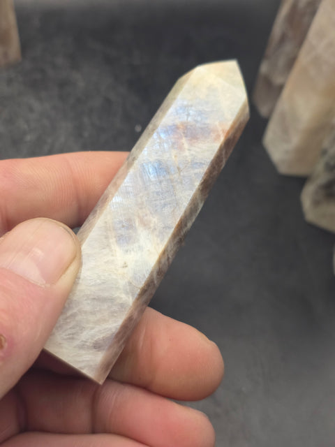 Blue flash moonstone tower! 3 too 3.5 inches tall!