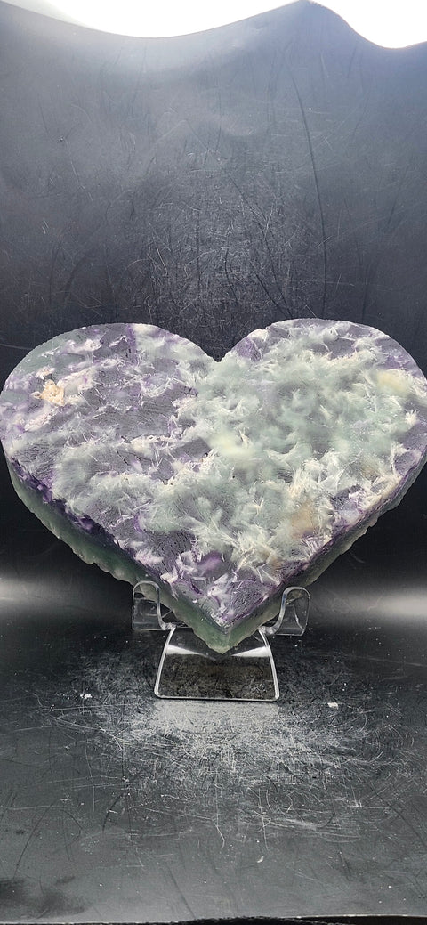 Druzy Snowflake florite heart! 2.8 pounds, 6.25 inches wide, 5.25 tall