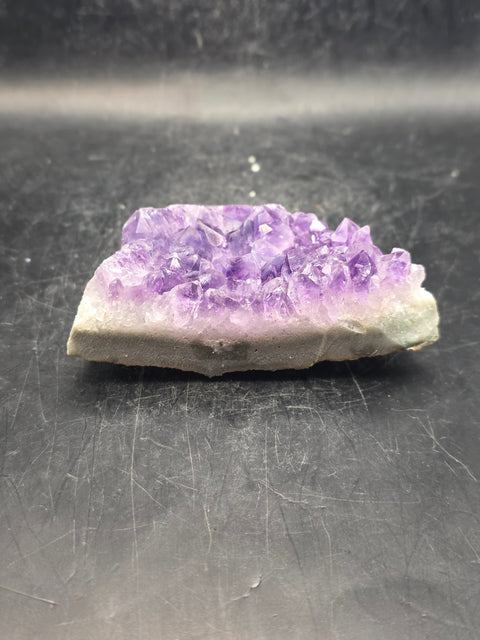 Amethyst polished top point! 6 ounces, 2.3 inches tall, 3.3" wide