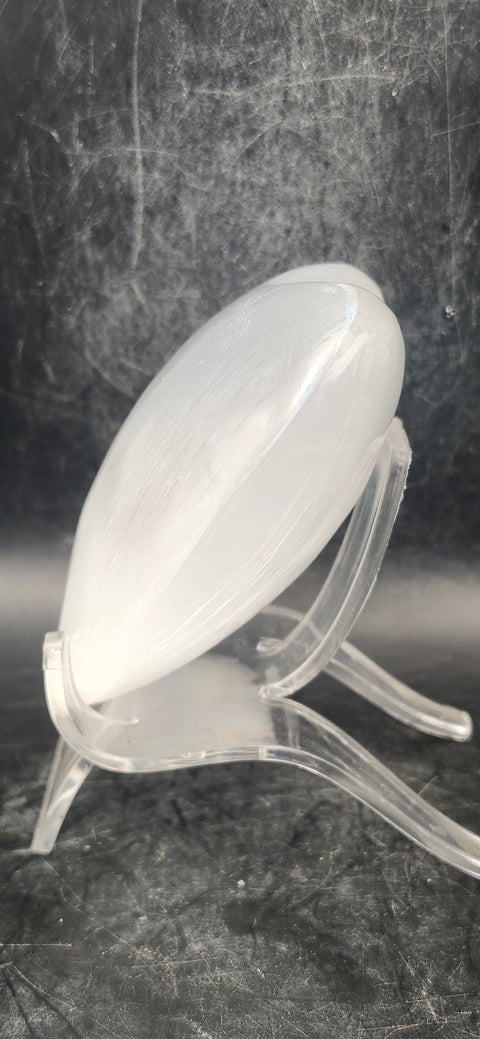 Selenite heart! 7 ounces, 3.4 inches wide!