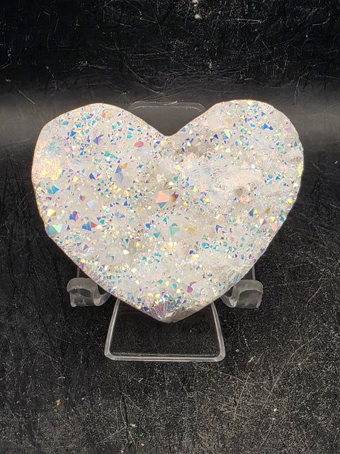 White pearl aura quartz heart! 3.4 ounces, 2.5 inches wide, 2.1" tall