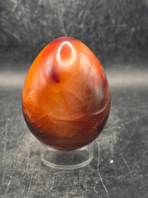 Carnelian agate egg! 7.2 ounces, 2.5 inches tall, 1.9" wide