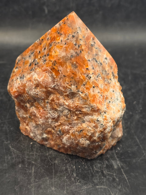 Sunstone polished top point! 14.4 ounces, 3.2 inches tall, 2.8" wide