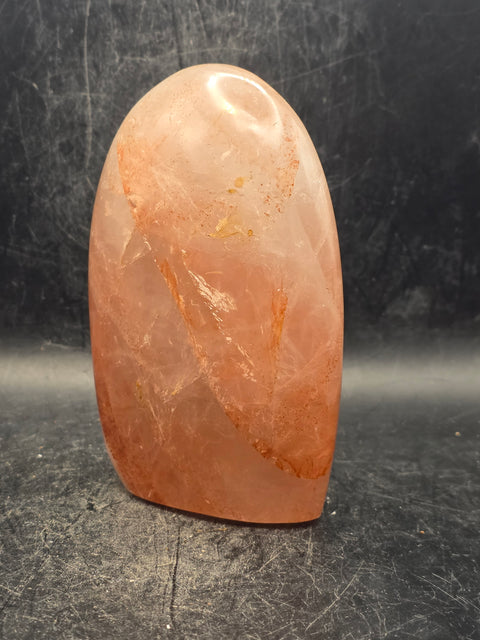 Red hematoid fire quartz free form! 1.1 pounds, 4.3 inches tall!