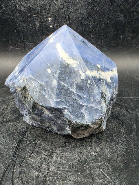 Sodalite polished top point! 10.8 ounces, 2.5 inches tall uv reactive