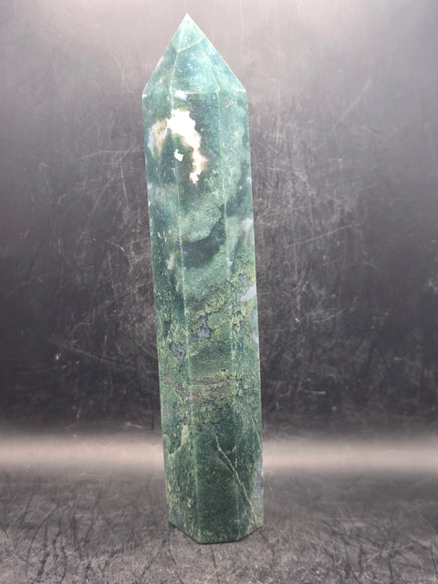 Large moss agate tower! 7.4 inches tall, 13.6 ounces!