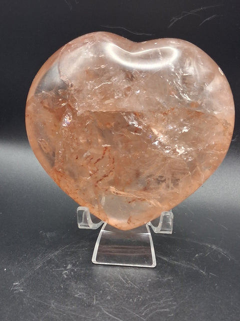 Fire quartz heart! 1.1 pounds, 3.9 inches long, 3.5" wide