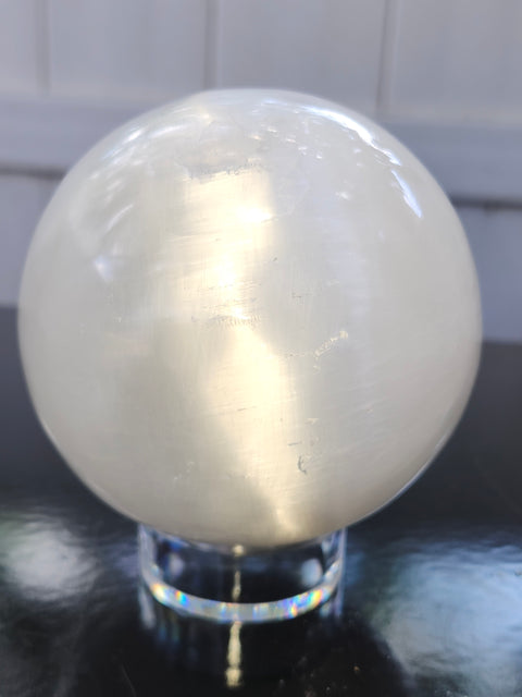 88mm, 3.46 inch, 1.14 pound selenite sphere!!