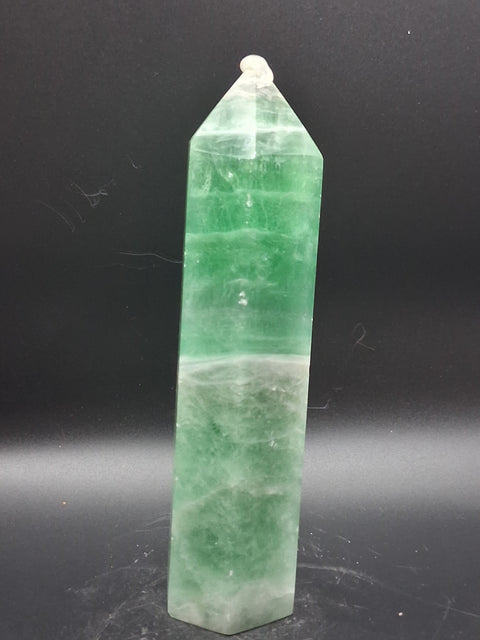 Large green Florite tower! 1.4 pounds, 6.5 inches tall
