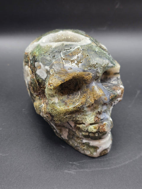 Druzy moss agate skull! 1.10 pounds, 3.9 inches long, 3.1" tall