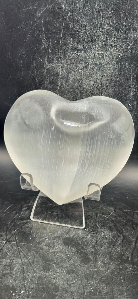 Selenite heart! 7 ounces, 3.4 inches wide!