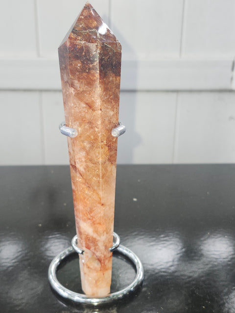 Fire quartz scepter! 7.1 ounces, 7 inches tall!