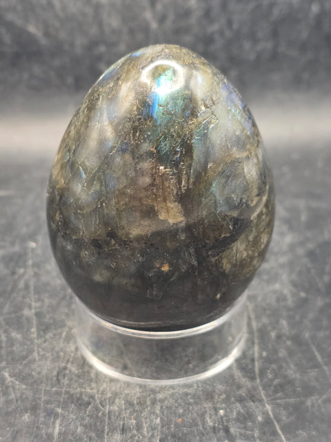 Labradorite egg! 10.9 ounces, 2.9 inches tall, 2.1" wide