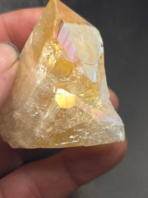 Angel aura citrine polished top point! 5.3 ounces, 2.4 inches tall