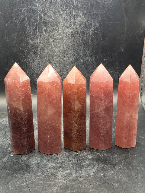 Strawberry quartz tower! 3.4 inches tall, 3 ounces!