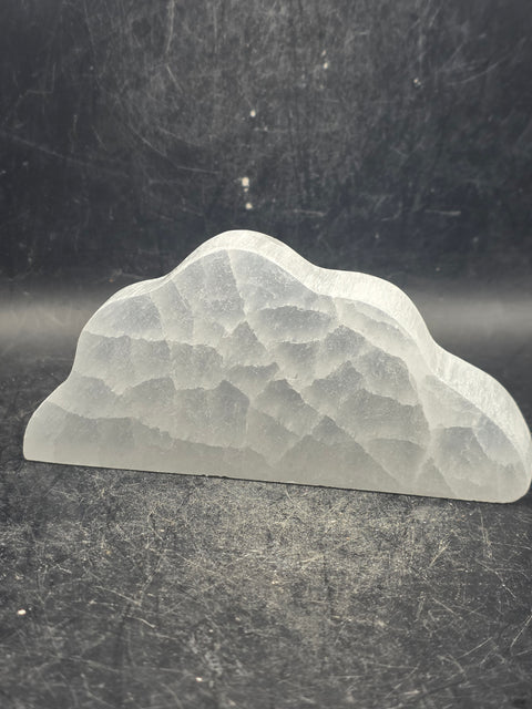 Selenite cloud carving! 4 inches wide, 1.8 inches tall!