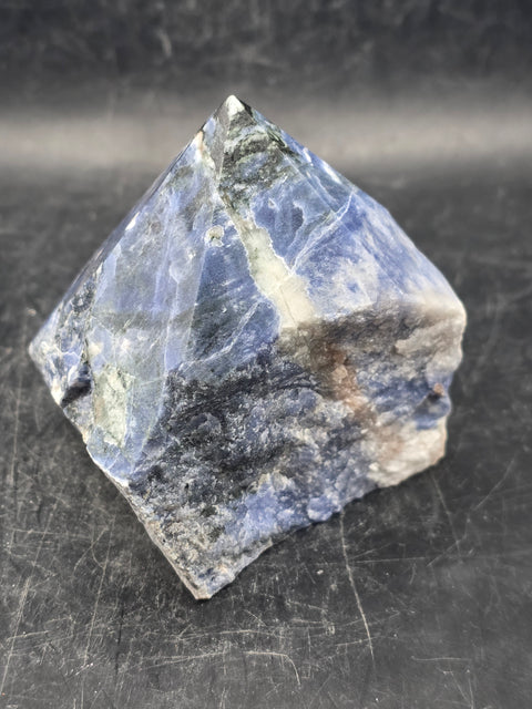 Sodalite polished top point! 9 ounces, 2.7 inches tall, 2.4" wide