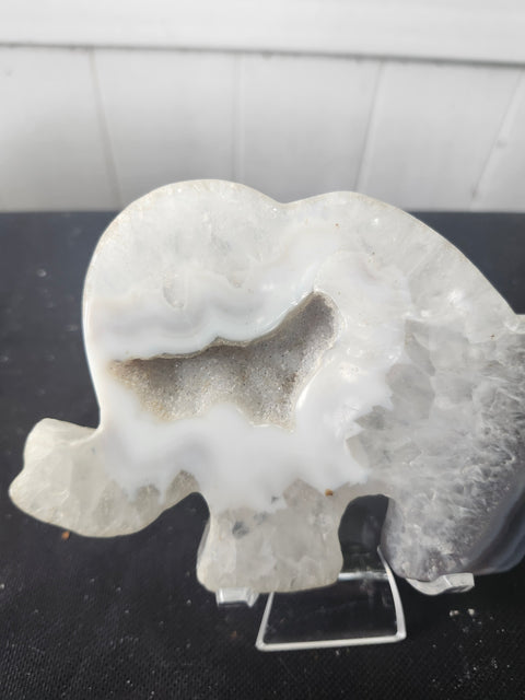 Druzy agate elephant 11 ounces, 5.5 inches wide, 4 inches tall