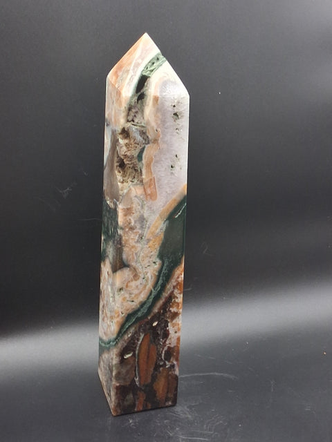 Large tree agate tower! 2 pounds, 8.5 inches!