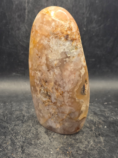 Flower agate free form! 11 ounces, 4 inches tall, 2.3" wide