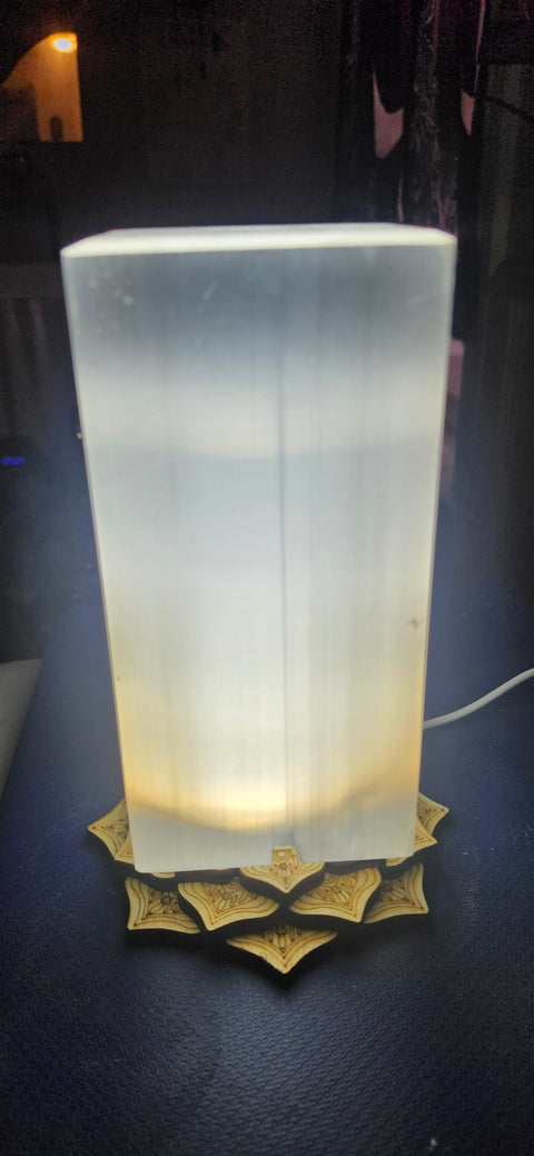 Fairy selenite lamp! 6 inches tall, 3 pounds, lotus flower led base included