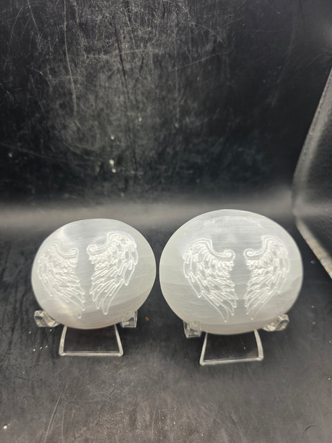 Selenite angel wing palm stone!