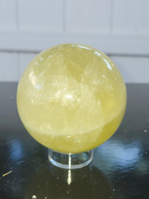 Citrine sphere! 1.1 pound, 70mm, 2.77 inches