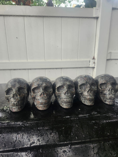 Flame stone yooperlite skull, 1.1 pound, 3.8 inches long, 3.1 tall, 2.3 wide