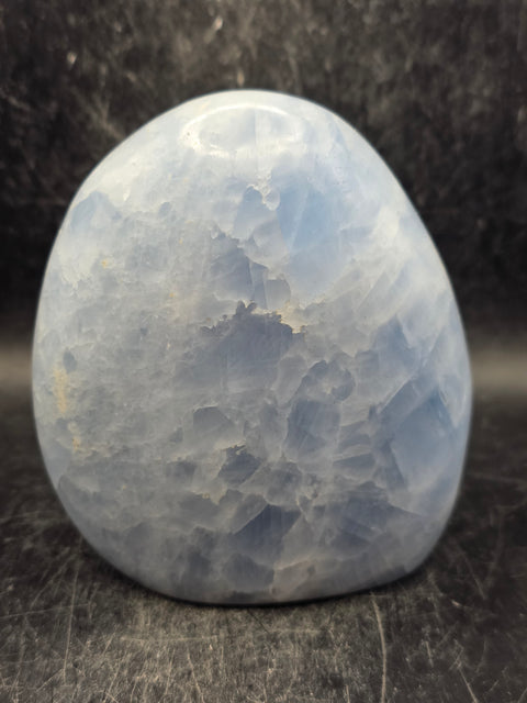 Blue calcite free form! 1.6 pounds, 3.7 inches tall, 3.3" wide