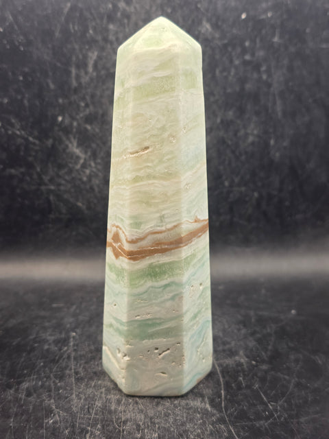 Caribbean calcite tower! 11.7 ounces, 5.7 inches tall