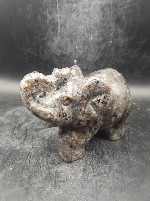 Flame stone "yooperlite" elephant! One pound, 4 inches long, 2" wide