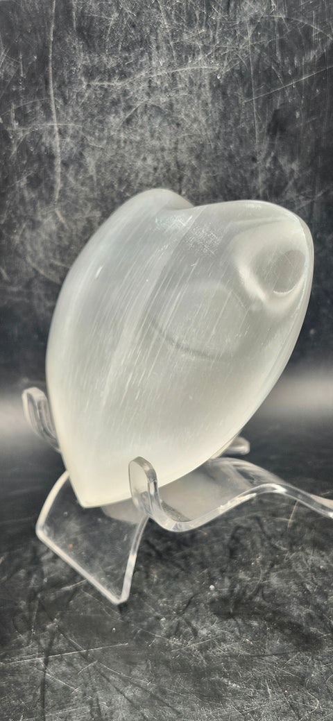 Selenite heart! 7 ounces, 3.4 inches wide!