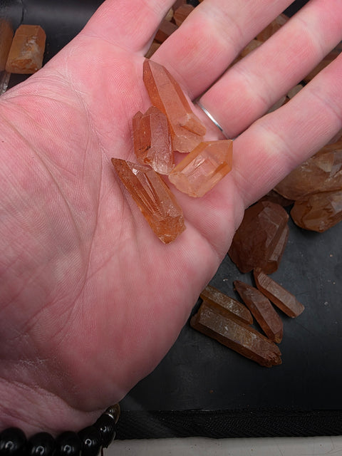 2 ounces tangerine quartz!! Not heat treated 100% natural