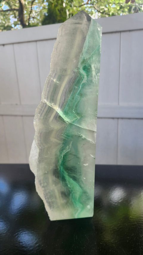 4.5 pound Massive druzy florite free form tower! 10.5 inches tall by 4 wide, 1.5 thick
