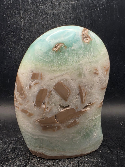 Caribbean calcite free form! 1.2 pounds, 4 inches tall, 2.9 wide!