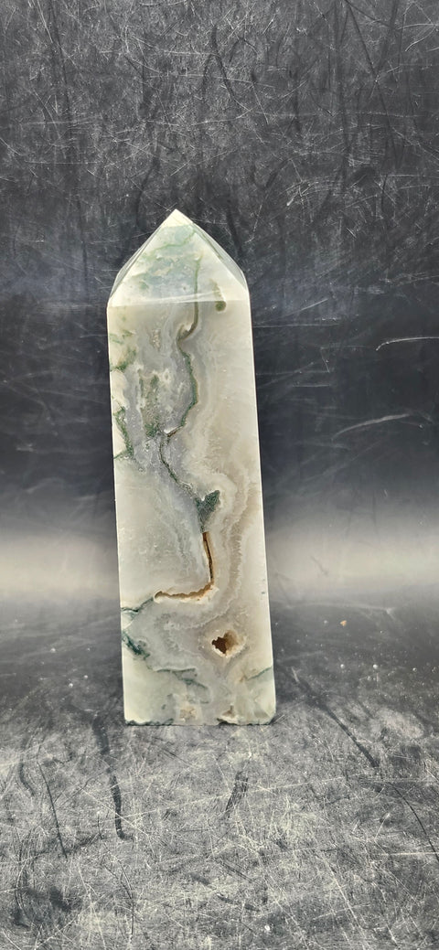 Moss agate tower! 3.6 ounces, 3.5 inches!