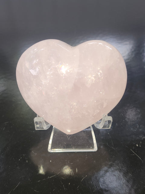 Rose quartz heart! 5 ounces, 2.6 inches wide, 2.3 inches tall