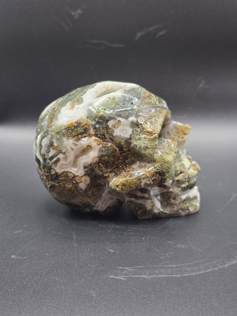 Druzy moss agate skull! 1.10 pounds, 3.9 inches long, 3.1" tall