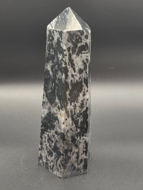 Large Indigo gabbro tower! 6 inches tall, 1.4 pounds