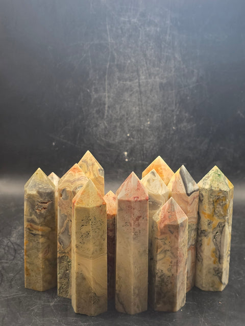 Crazy lace agate tower! 2.8 too 3.6 inches tall!