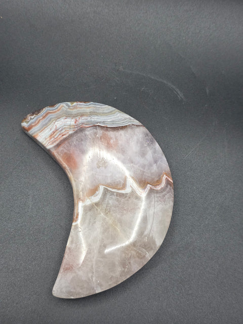 Amethyst lace agate moon! 8.8 ounces, 4.2 inches long, 2.1" wide