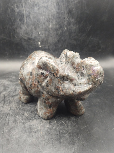 Flame stone "yooperlite" elephant! One pound, 4 inches long, 2" wide