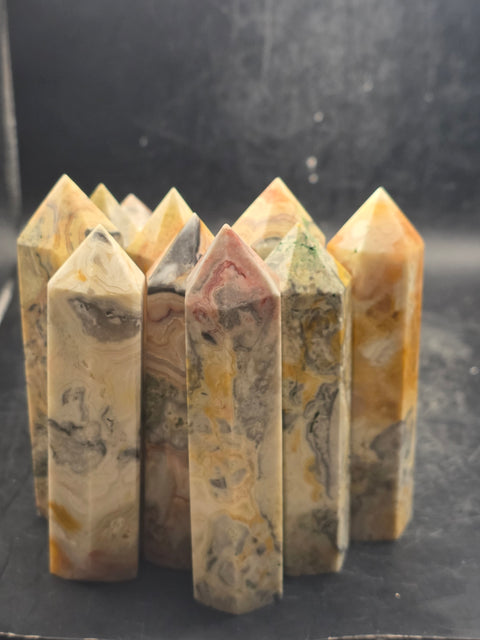 Crazy lace agate tower! 2.8 too 3.6 inches tall!