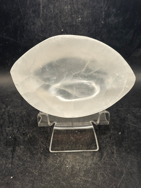 Selenite eye shaped bowl! 3.9 inches wide!