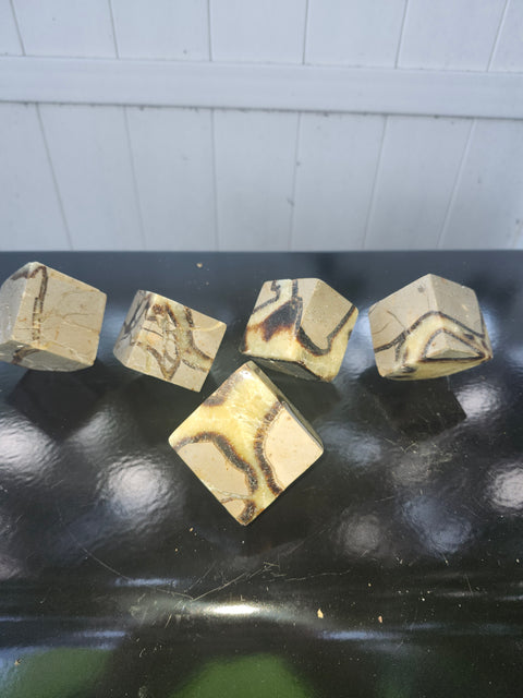 Septarian stone balancing cube! 7 ounces, 2 inches
