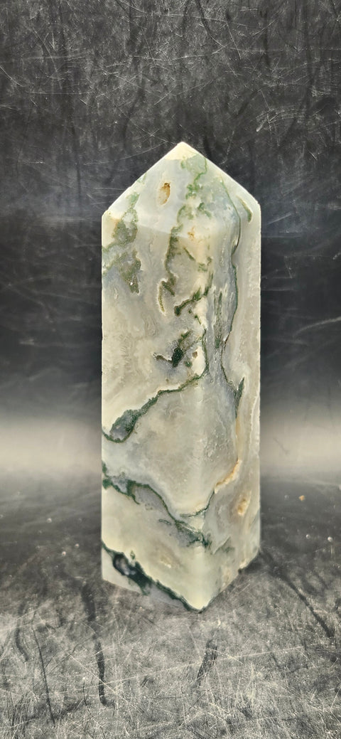 Moss agate tower! 3.6 ounces, 3.5 inches!